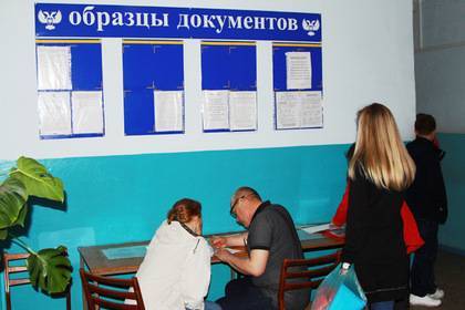 Жителям Донбасса разрешили получать российские загранпаспорта без регистрации
