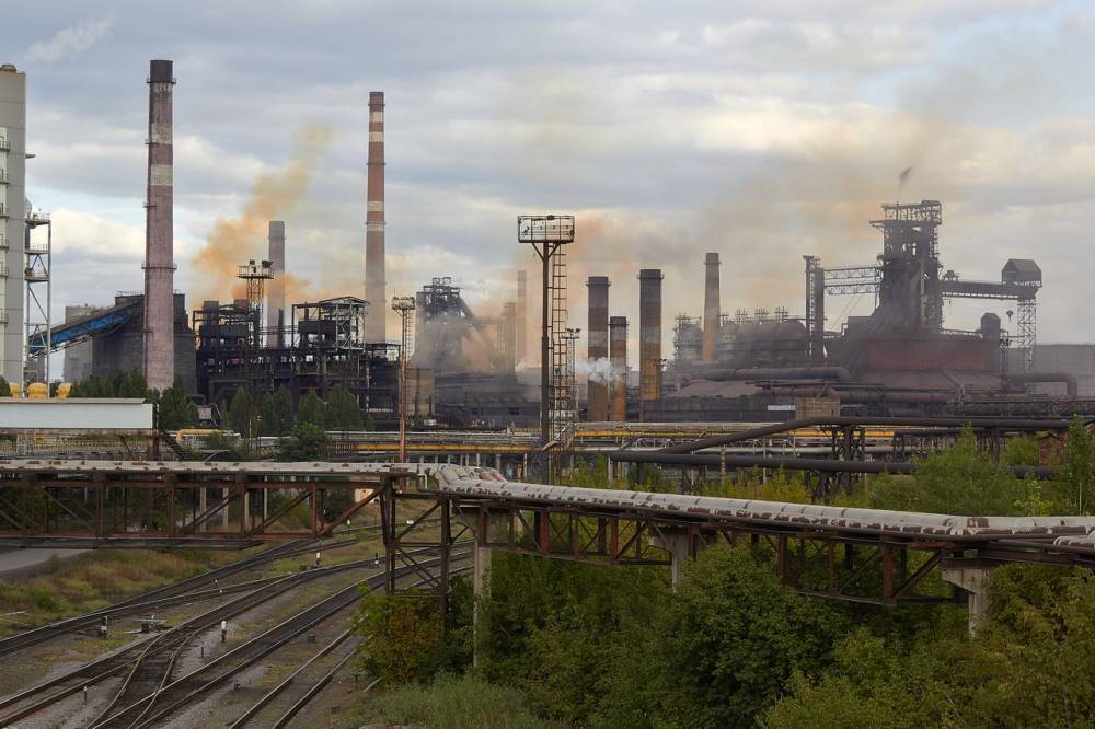 Крупнейший в России производитель стали терпит убытки