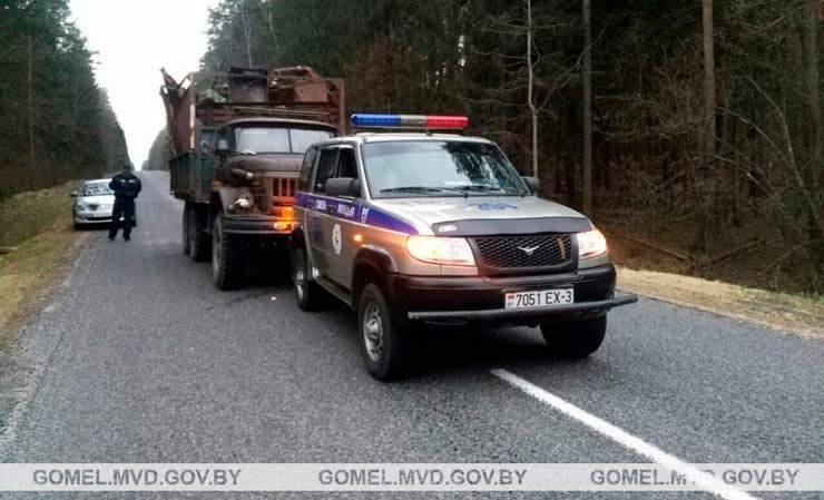 Водителя, который убегал от ГАИ в Чечерском районе, осудили на два с половиной года тюрьмы, машину конфисковали