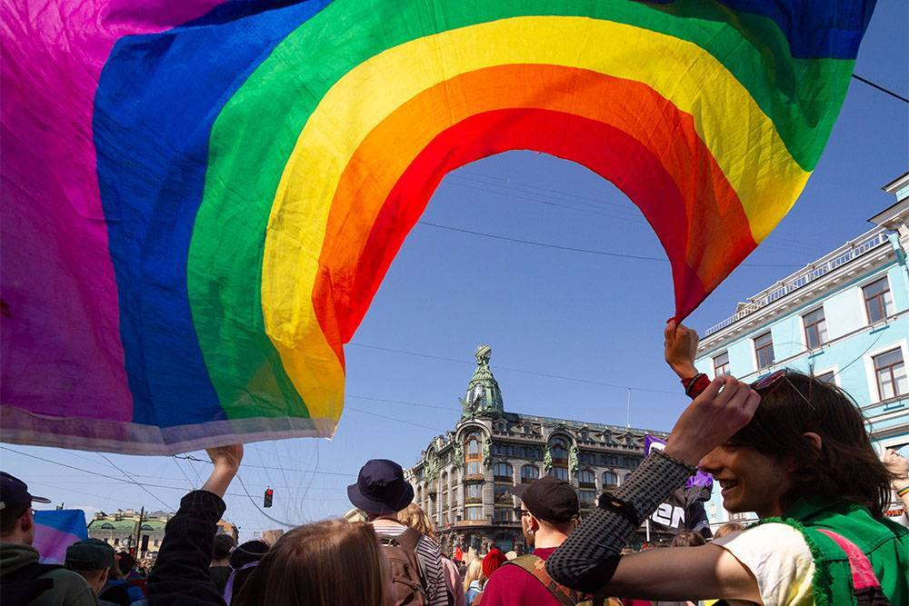ЕСПЧ обязал Россию выплатить €42,5 тысячи за отказ регистрировать три ЛГБТ-организации