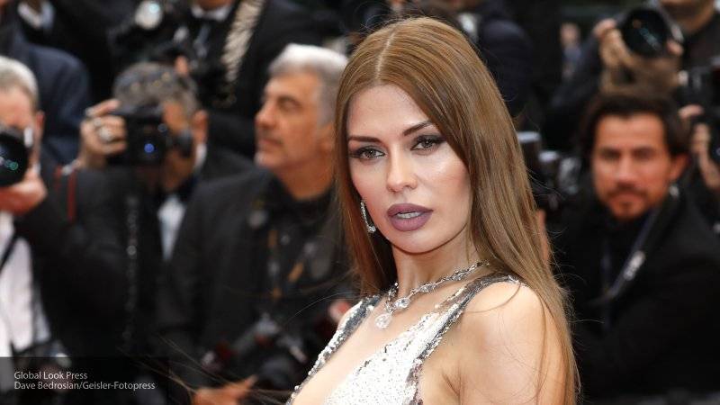Фанаты обвинили Викторию Боню в подражании Кардашьян