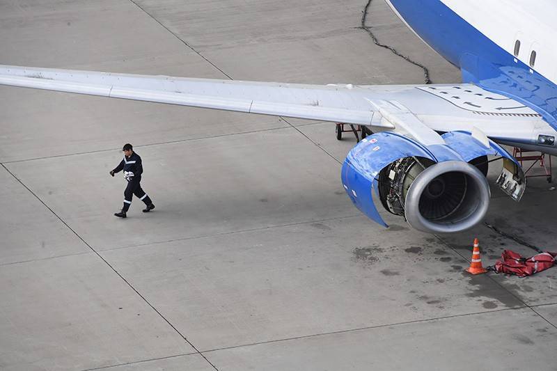 Самолет с пассажирами экстренно вернулся в аэропорт Казани из-за птицы