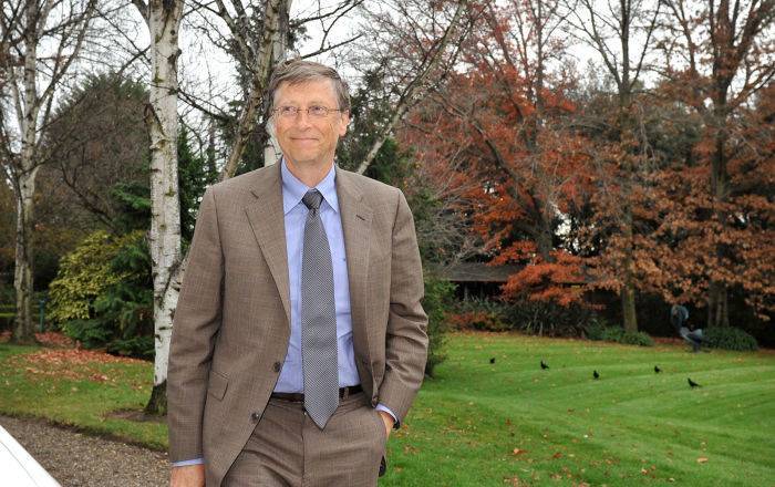 Битва миллиардеров: Бил Гейтс впервые потерял свои позиции в списке богатейших людей мира