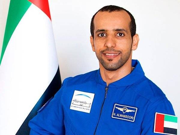 В Эмиратах проводят конкурс в честь первого космонавта