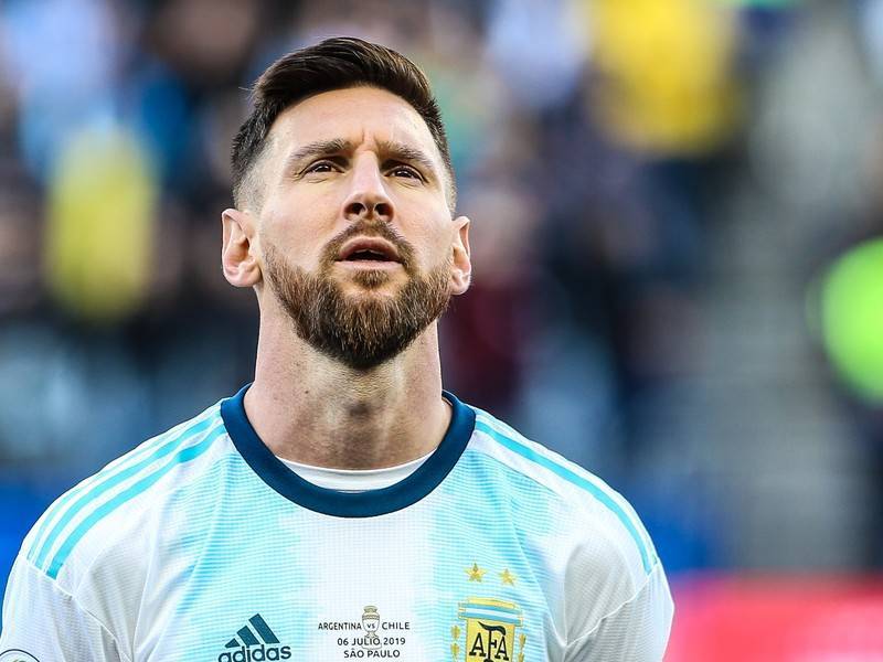 Федерация футбола Аргентины подала апелляцию на удаление Месси