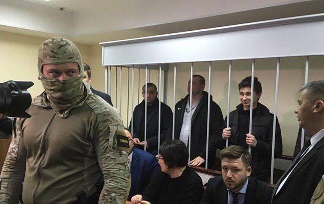 Российский суд продлил арест всем украинским морякам