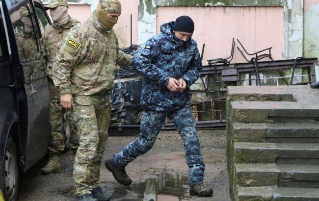 Суд в РФ продлил арест шестерым украинским морякам