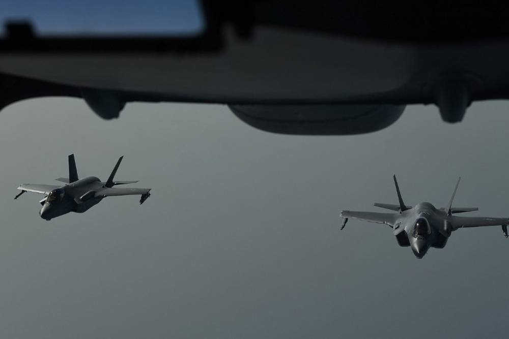 Вашингтон: С-400 могут собирать разведданные об F-35 - МК