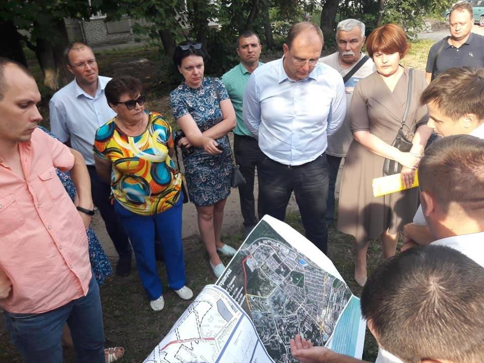 Жители Димитровграда просят перенести дорогу