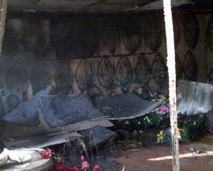 В Смоленской области сгорел магазин ритуальных услуг