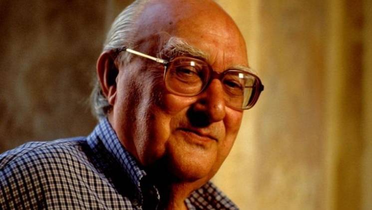 Итальянский писатель Андреа Камиллери скончался на 94 году жизни