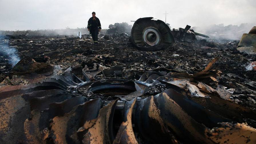 В ЛНР почтили память погибших в катастрофе «Boeing&nbsp;-777»