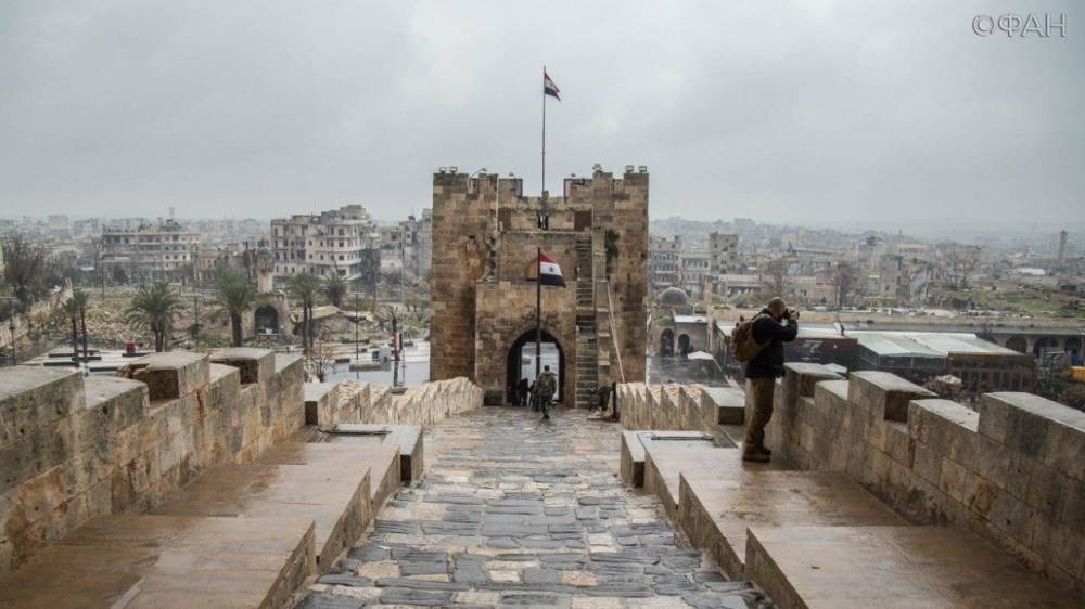 Древний рынок, разрушенный во время войны в Сирии, восстановили в Алеппо