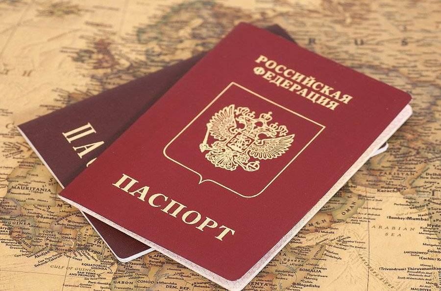 Президент РФ упростил получение российского гражданства для всех жителей Донбасса, проживающих на территории России