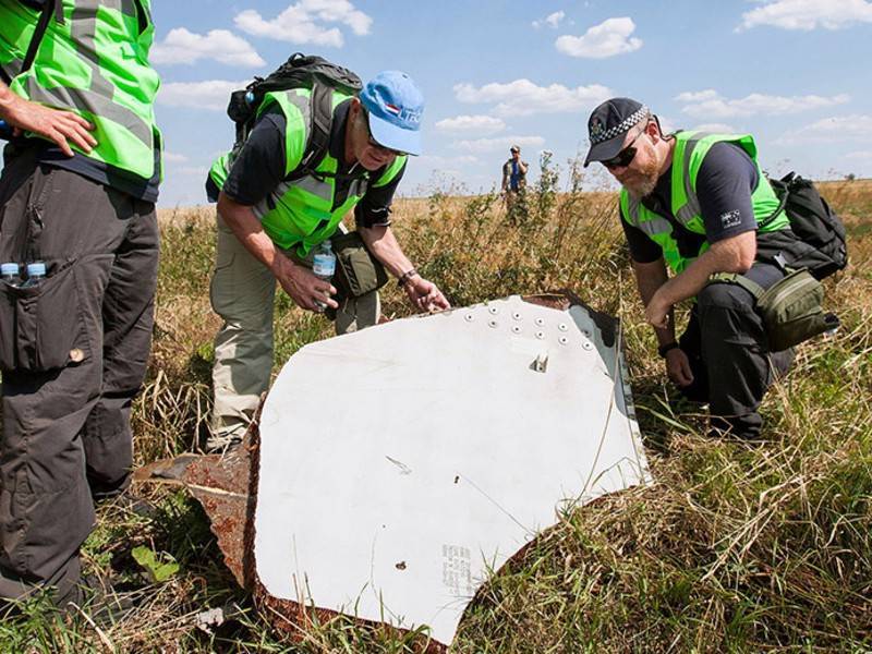 Премьер Малайзии: MH17 был умышленно сбит ракетой