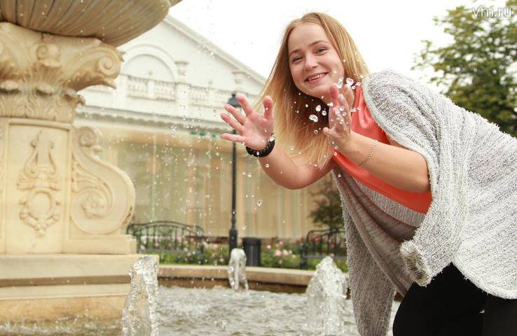 Сухой фонтан открыли в парке 70-летия Победы