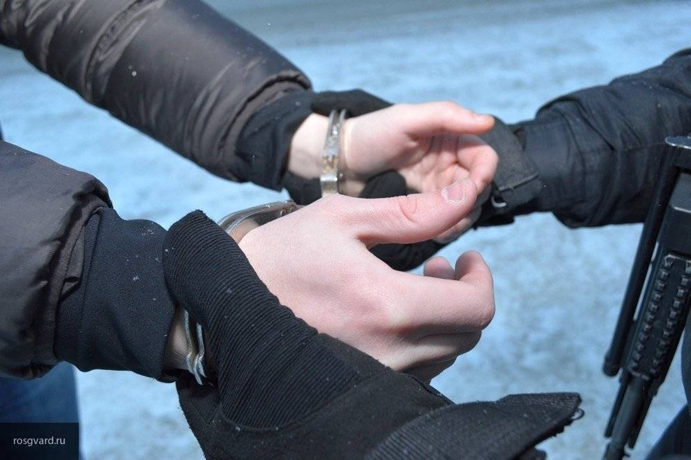 В Новокузнецке полицейские задержали наркозакладчиков-новичков
