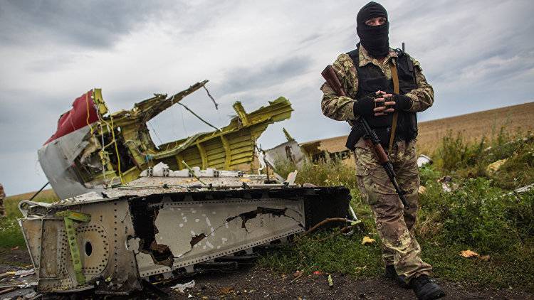 ЕС призвал Россию взять ответственность за крушение MH17 в Донбассе