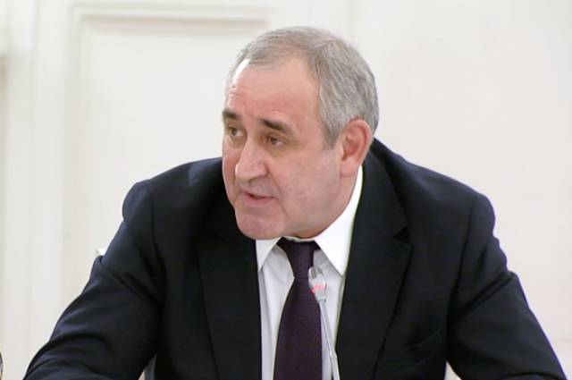 Неверов прокомментировал заявления Володина по Конституции