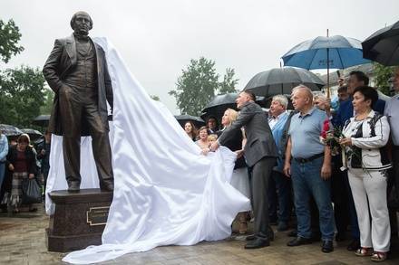 Памятник основателю завода «Красное Сормово» появился в Нижнем Новгороде