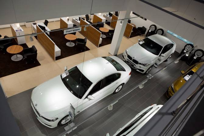 Продажи BMW в России в 1 полугодии увеличились на 17%