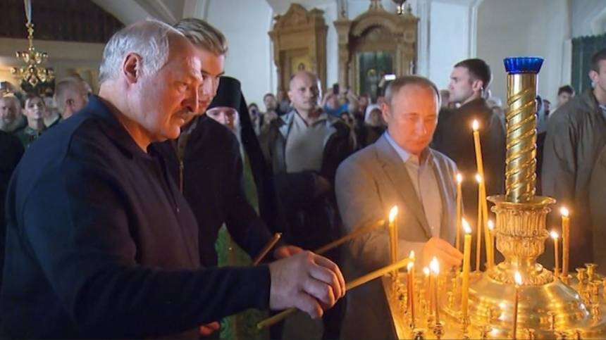 Видео: Путин и Лукашенко прибыли на Валаам