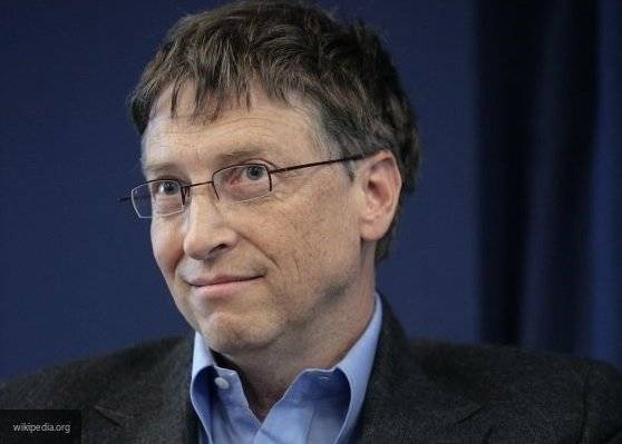 Билл Гейтс впервые опустился на третье место в списке самых богатых людей мира