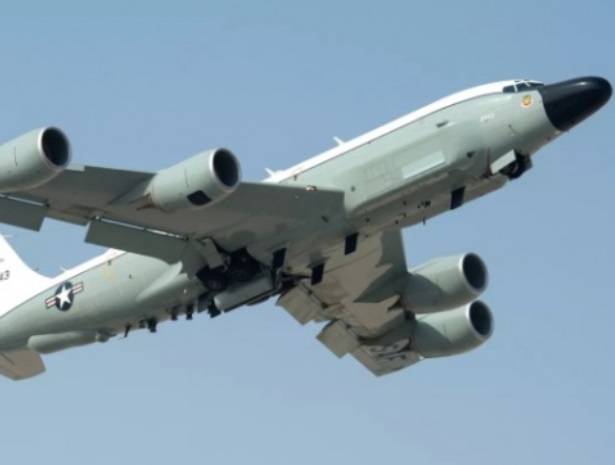 Самолеты-разведчики НАТО облюбовали российский анклав в Калининградской области