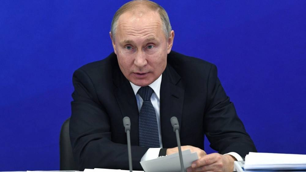 Песков подтвердил встречу Путина с главой Shell
