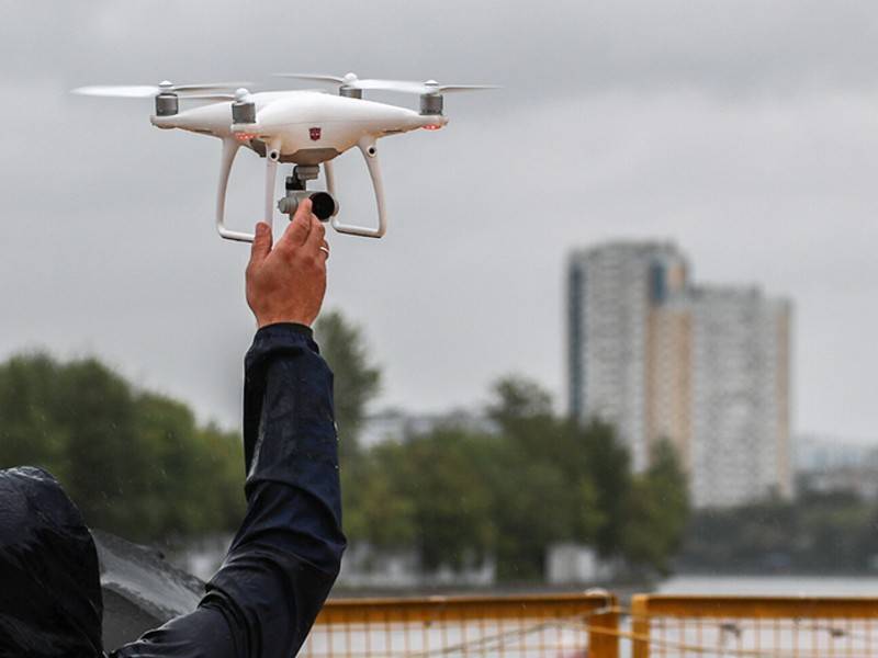 Госдума рассмотрит законопроект о праве силовиков сбивать нелегальные дроны
