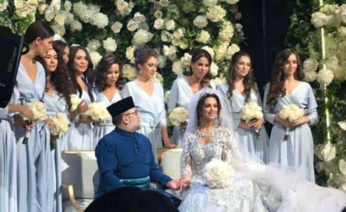 "Мисс Москва" отреагировала на слухи о разводе, опубликовав видео