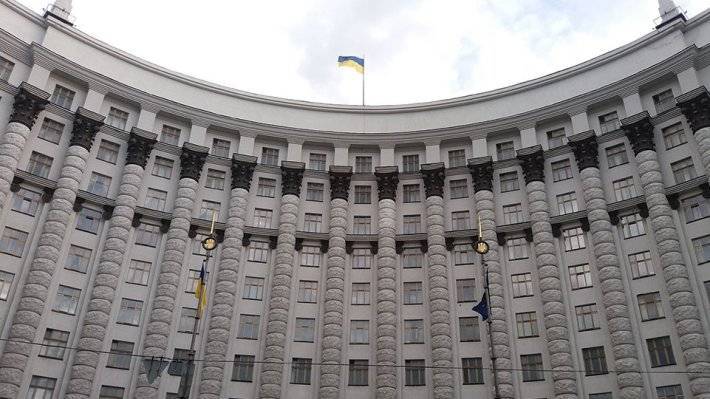 Украина ввела спецпошлины на дизельное топливо и сжиженный газ из России