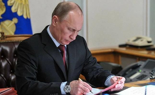 Путин распространил действие своего «паспортного» указа на весь Донбасс