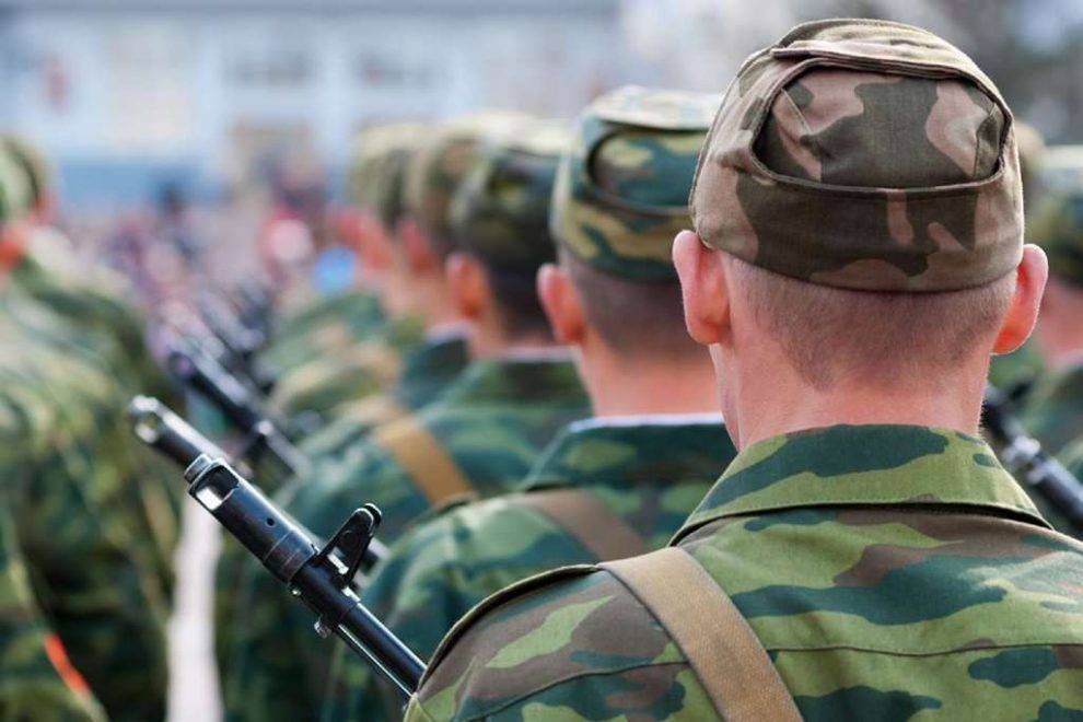 Рядовым и сержантам ВС РФ повысят зарплаты с 1 сентября