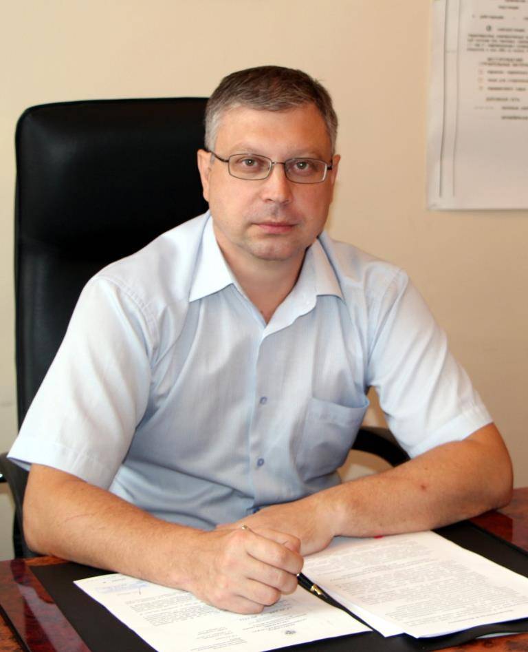 Суд арестовал экс-министра ЖКХ Астраханской области по делу о превышении полномочий