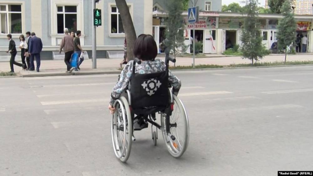 В российском роддоме отказались принять беременную на инвалидной коляске