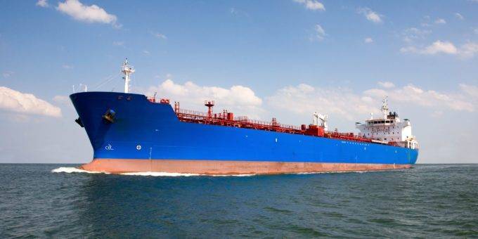 Иран захватил иностранный танкер