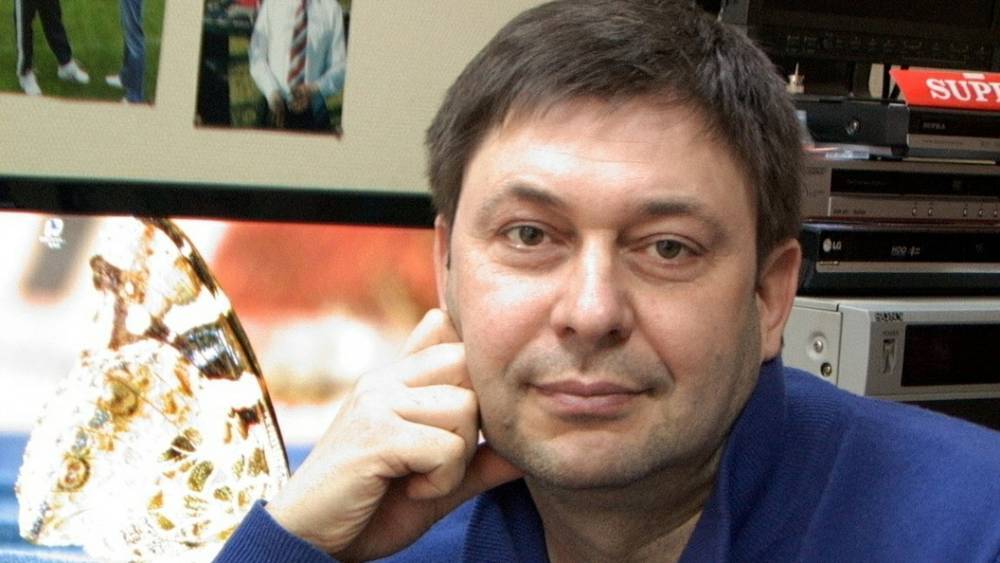Осужденного террориста на невиновного журналиста? В России указали на несуразность предложения офиса Зеленского