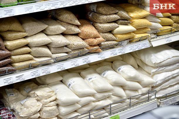 Эксперты объяснили причины падения цен на сахар в России