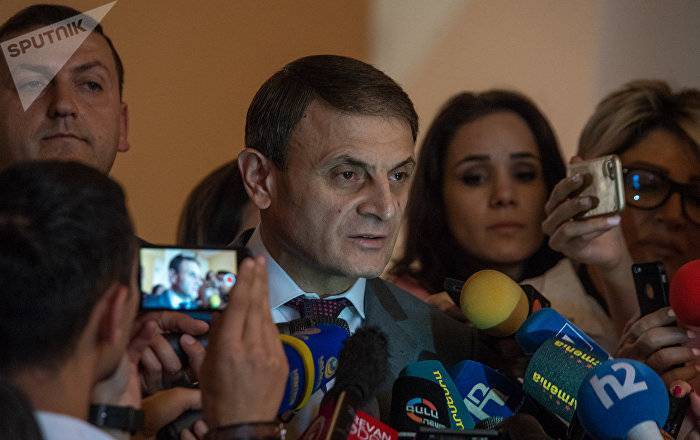 Задержанные в Иджеване находятся в надежном месте – глава полиции Армении
