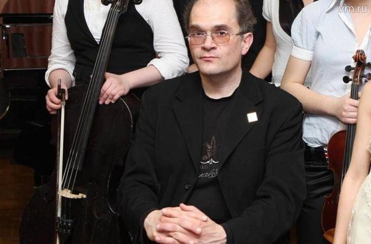 Музыкант Игорь Извеков найден мертвым в столичной квартире