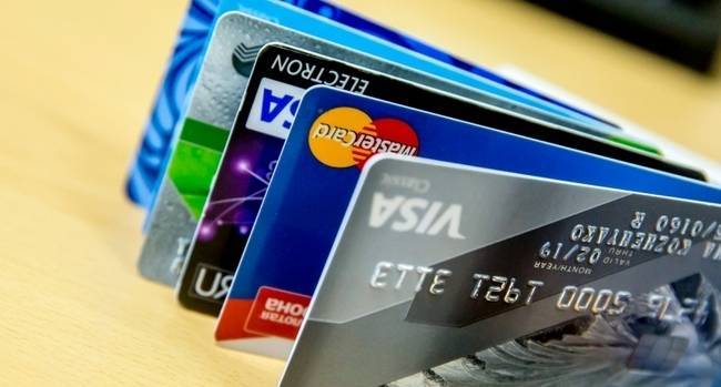 Будьте внимательны! МВД рассказало о новом способе изъятия денег с банковских карт