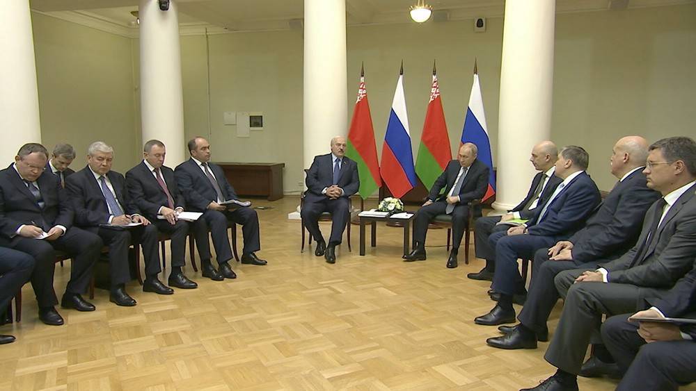 Лукашенко предложил Путину к декабрю подготовить стратегию по интеграции