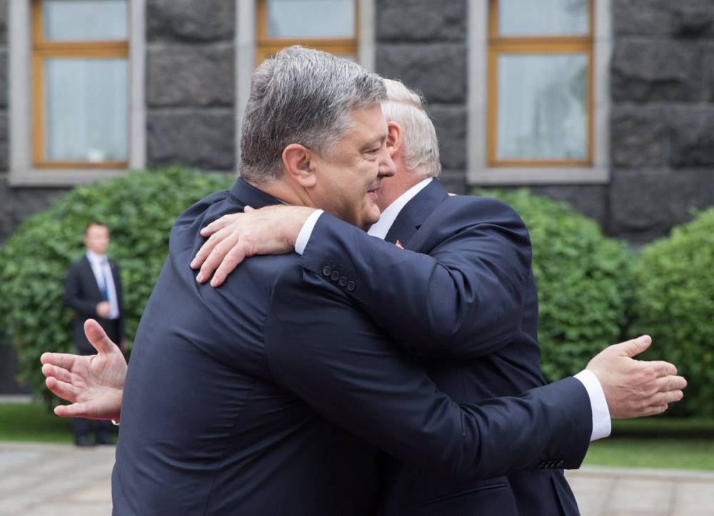 В Белоруссии объяснили дружбу с бандеровской Украиной