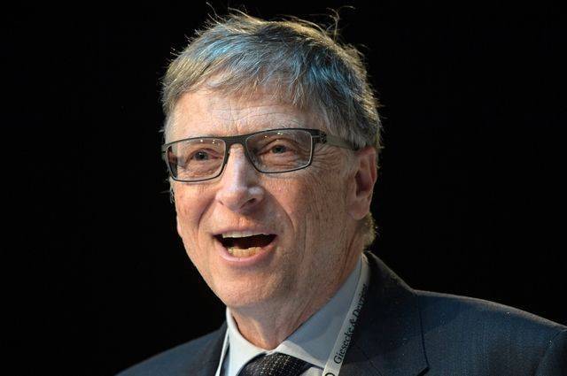 Билл Гейтс впервые опустился на третье место в рейтинге миллиардеров