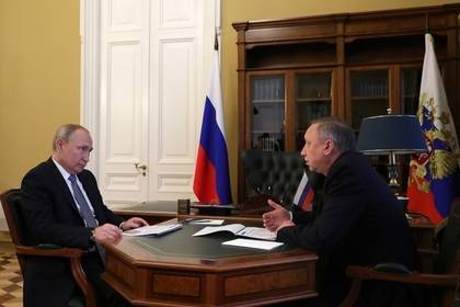 Беглов рассказал Путину о новых мерах соцподдержки петербуржцев