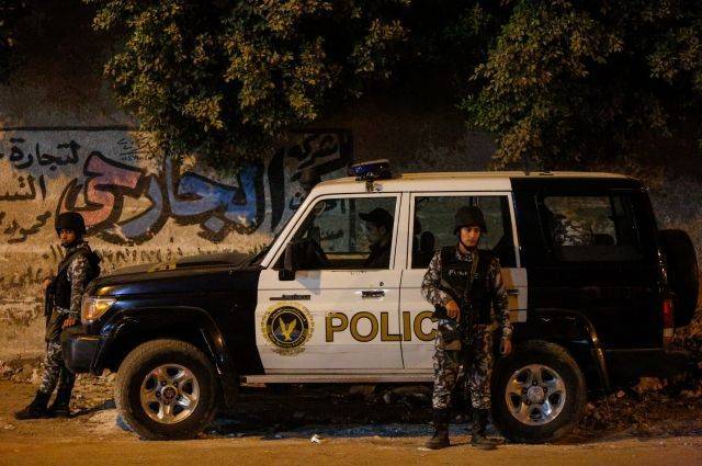 СМИ: на Синае смертник подорвал себя на автостоянке
