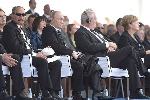 «Неуместно»: Польша не пригласила Путина на годовщину Второй мировой