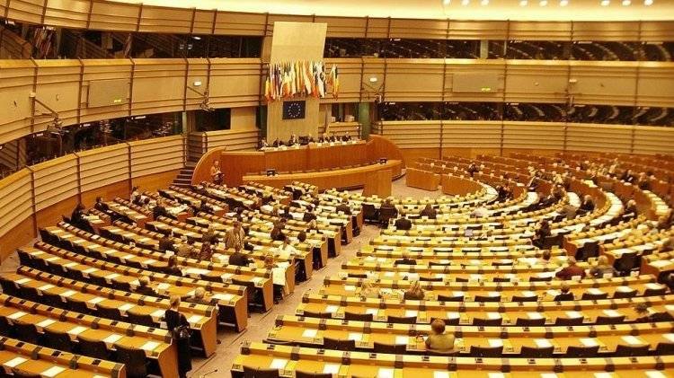 Порошенко не пропустили в зал заседаний Европарламента