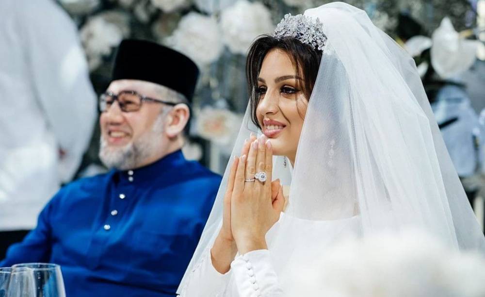 Развод экс-короля Малайзии и "Мисс Москвы" опровергли в суде